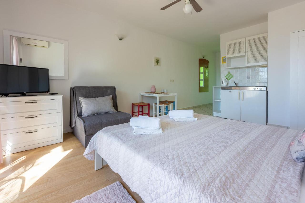 Apartments Neno Crikvenica Εξωτερικό φωτογραφία