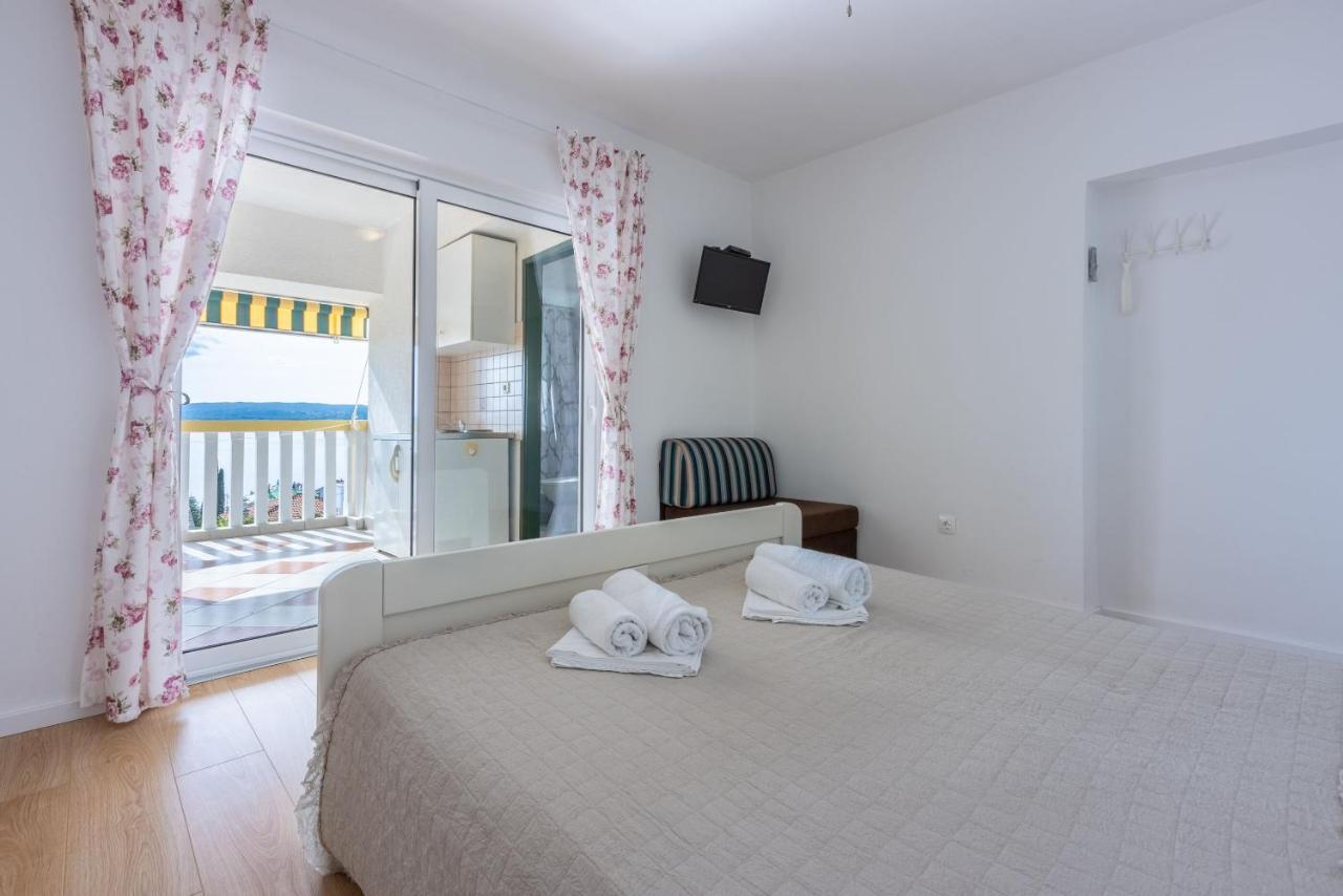 Apartments Neno Crikvenica Εξωτερικό φωτογραφία